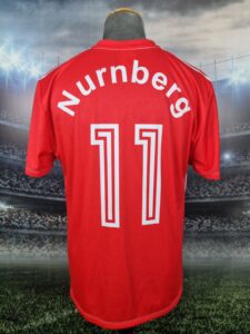 1.FC Nürnberg Home Trikot 1991/1992 Vintage Football Jersey #11 Dieter Eckstein Retro Shirt - Sport Club Memories