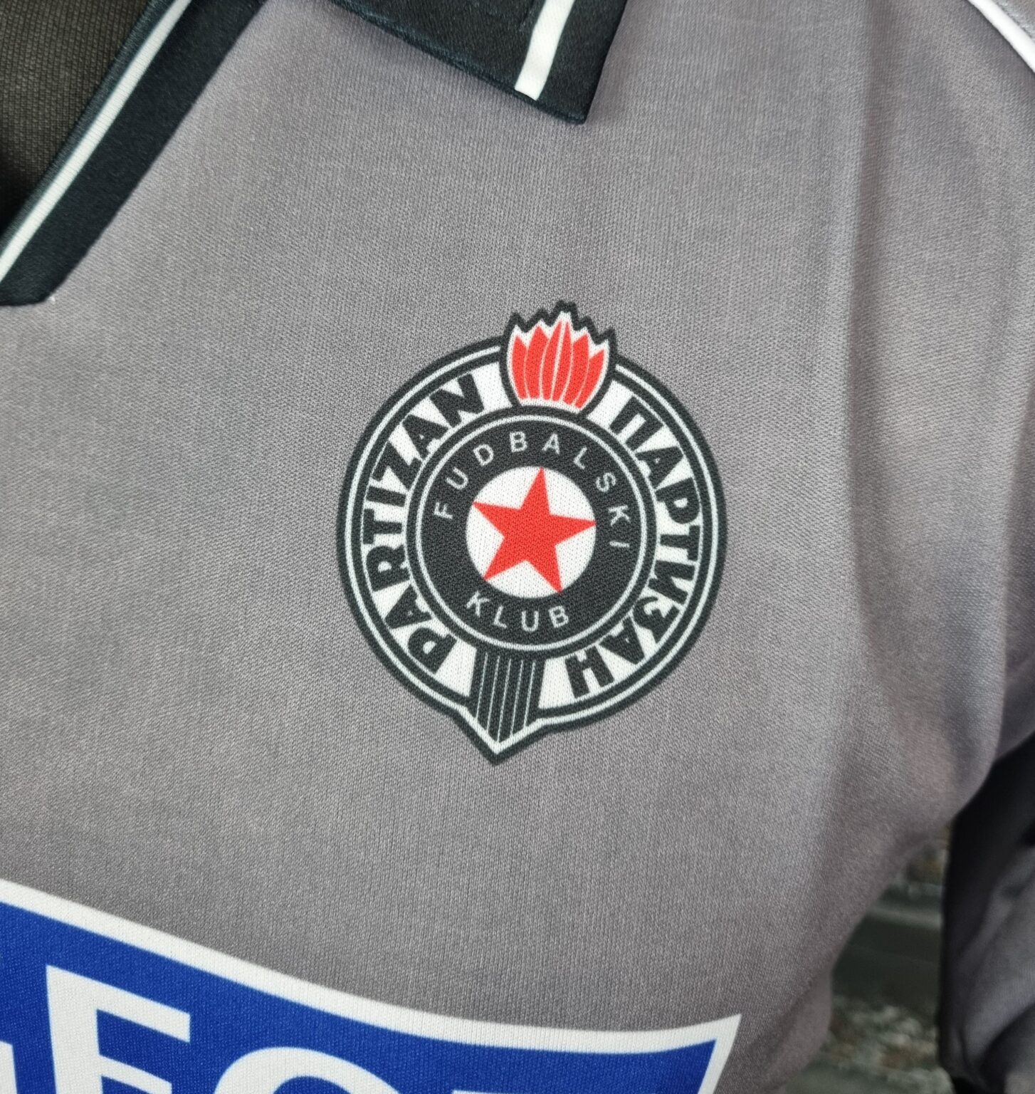 Partizan Belgrade Dres Away Retro 2000 vs Porto Jersey Football Shirt Serbia Peugeot - Sport Club Memories