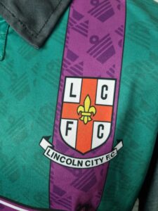 Lincoln City Away Football Shirt 1994/1995 Retro Jersey Soccer England "Echo" - Sport Club Memories