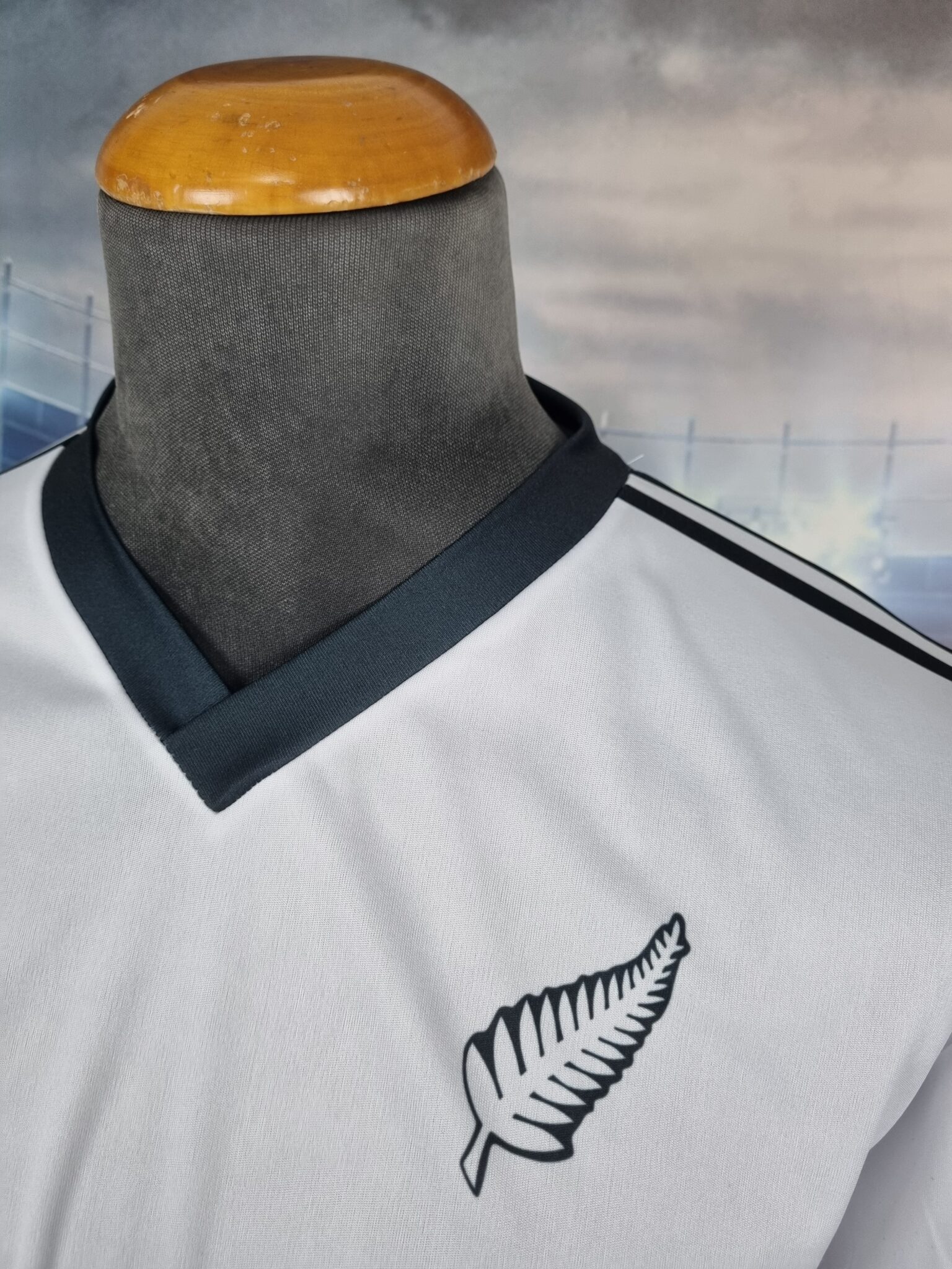New Zealand National Team Jersey 1982 : the All Whites - Sport Club Memories