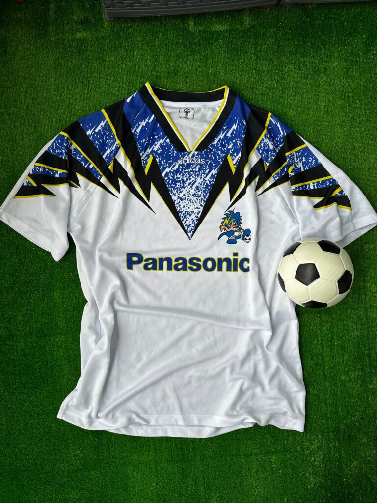 Gamba Osaka Away Football Jersey 1996 Japan Retro Shirt J League