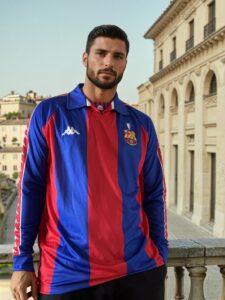 Barcelona retro jersey 1992 Intercontinental Cup home football shirt front view