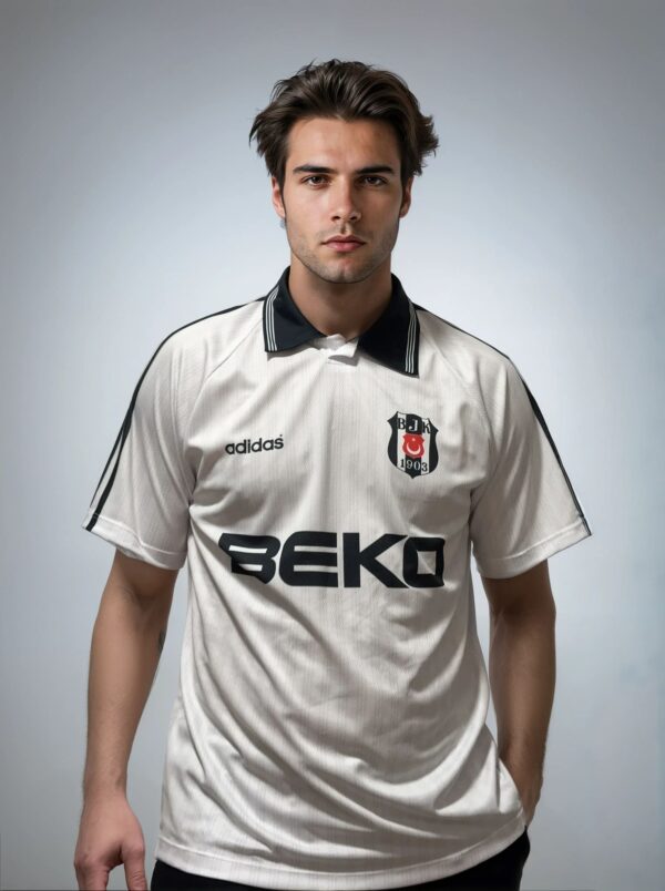 Beşiktaş J.K. Home Jersey 1996-1998