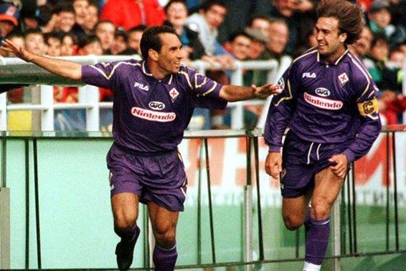 Gabriel Batistuta Fiorentina retro jersey 1997/98 Nintendo logo