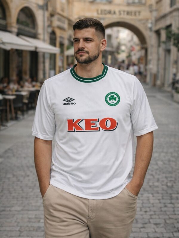 Omonia Nicosia A.C. Home Jersey 1999/2000 – UEFA Cup Retro Vintage Football Shirt