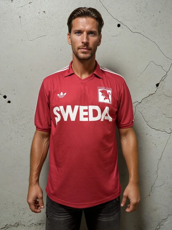 Torino FC retro Home football jersey from 1986-1987 season