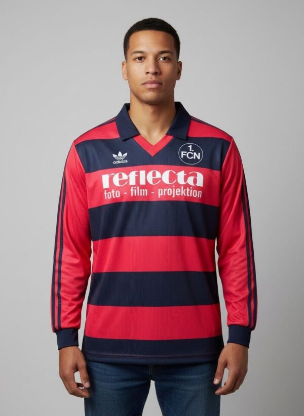 1. FC Nürnberg vintage football jersey 1981/82 home shirt front view